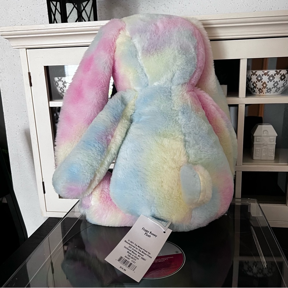 Stuffed Animal • Bunny - Picture 4 of 4